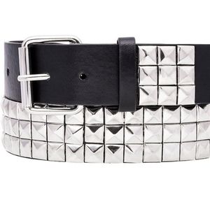 Vintage studded belt